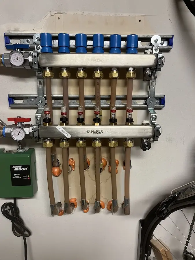 Plumber performing Leak Detection at a residential property in Silver Creek